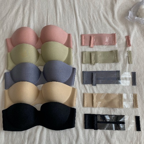 Blackundergarment covering the chest and abdomen Bras female 2021 summer new pattern Wireless  Gather together Breast wrapping No trace Strapless Beautiful back Underwear Bra