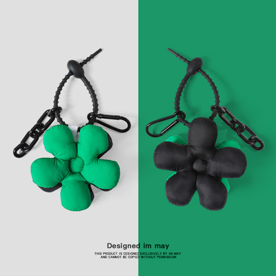 taobao agent Brand acrylic black green pendant, cute keychain, bag decoration, internet celebrity, flowered