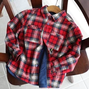 Quần áo thu đông 2018 bé trai mới cộng với áo nhung lưới kẻ nhám hai lớp quần áo trẻ em dày áo ấm cho bé