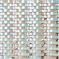 Красочный арх -мост