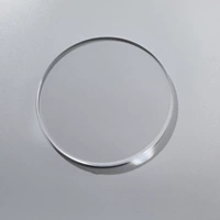 Один средний диск диаметром 10 см и толщиной около 6 мм.