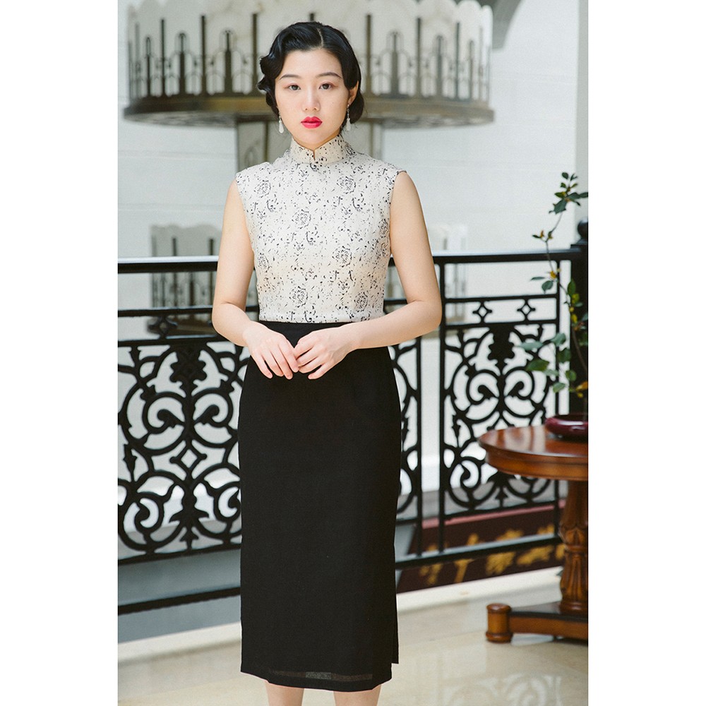 Mo Mo Cheongsam Corner Corner Sleeveless Half -Open Daily Commuted Printing Woods Stitching Cheongsam 11