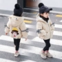 Áo khoác bé gái ngoại quốc 2018 mới 1-2-3-4 tuổi Phiên bản Hàn Quốc mùa thu đông cộng với nhung công chúa dày lên áo măng tô dáng dài cho bé