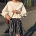 Áo blouse nữ 2018 mới phiên bản Hàn Quốc sang trọng mùa thu đáy áo sơ mi lười biếng quần lửng dài tay áo thun học sinh áo phông nữ cao cấp Áo phông