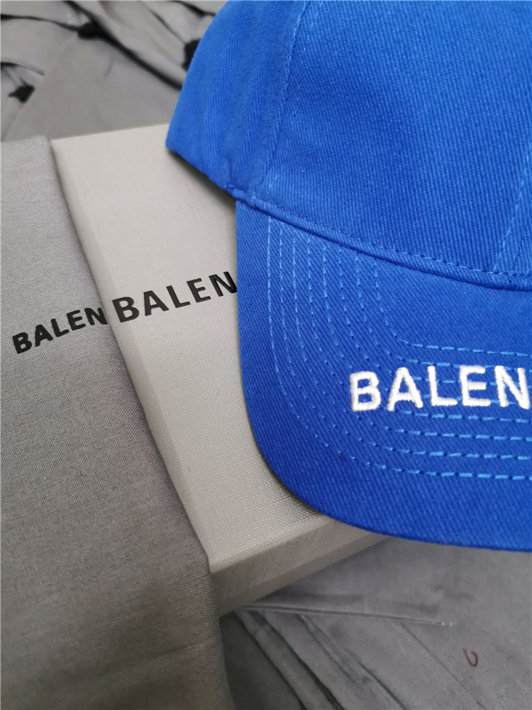 New Blue2021 new pattern Europe Home B Hat New color Embroidery letter Versatile Baseball cap peaked cap Star men and women Same