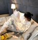 Bộ đồ ngủ bằng vải cotton cho bé gái mùa xuân và mùa thu tay dài thả lỏng hai mảnh phù hợp với mùa thu đông dễ thương của Hàn Quốc - Bộ Pajama