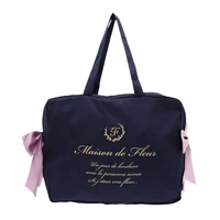 Темно -синие косой персонажей