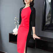 Đầm Âu 2018 mùa thu mới đỏ và đen Đầm túi xẻ hông xẻ hông váy đầm nữ