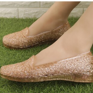 塑料凉鞋防水凉鞋沙滩妈妈凉鞋低跟镂空水晶洞洞鞋胶女夏果冻朔料