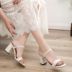 2018 mùa hè mới Hàn Quốc phiên bản của từ đơn giản khóa với một ngón chân da lộn dày với dép phụ nữ mặc hai dép và dép đi trong nhà Sandal