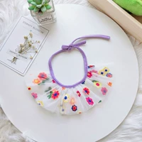 Вышитый биб-фиолетовый