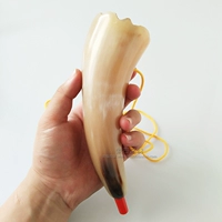 Малая (общая длина около 20 см)