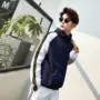 2018 mùa thu mới mỏng người yêu áo khoác Hàn Quốc trùm đầu áo gió mỏng màu chống nắng quần áo áo khoác nam và nữ áo gió dù