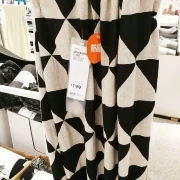 IKEA Johanna chăn đen trắng mền giải trí sofa sofa chăn khăn chăn trải giường 130 * 170 - Ném / Chăn
