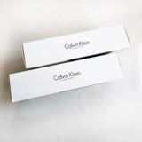Calvin Klein US приобретает подлинное CK -актер.
