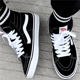 Vans sk8-hi cao để giúp người mẫu cổ điển màu đen và trắng lông nam và giày vải thông thường giày skate VN0D5IB8C giày lười thể thao nam Dép / giày thường