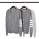 17SS mùa thu và mùa đông TB cardigan couple Slim V-Cổ áo len áo len giản dị áo len nam giới và phụ nữ với cùng một chiếc áo khoác đồ đôi nam nữ Cặp đôi áo len