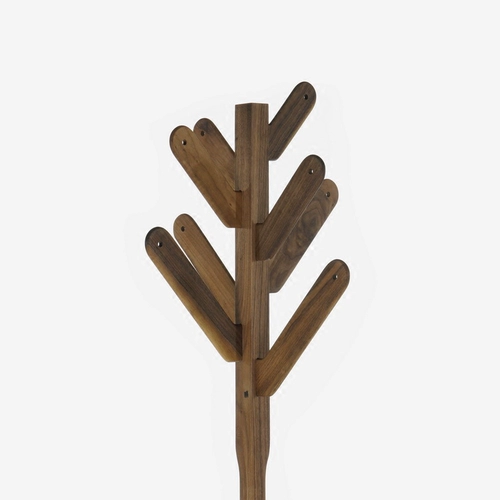 Mumo Mu Mo Tree держит творческие черные грецкие орехи и кепку для посадки с твердым деревом