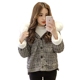 Mùa xuân Hàn Quốc kic nhỏ ngắn lamb coat nữ sinh viên trùm đầu lớn cổ áo lông thú kẻ sọc áo len áo khoác dài hàn quốc Áo khoác ngắn