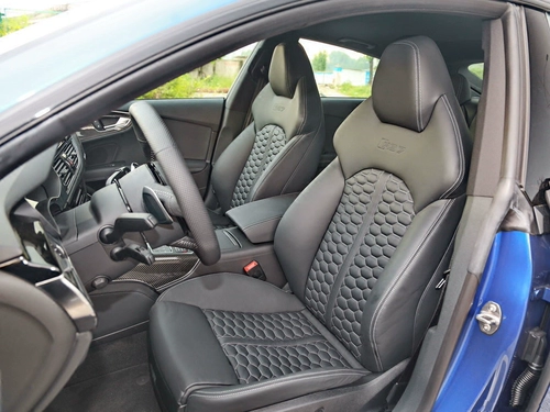 Audi Rs модификация сидений A6A7A4A5A3Q5 Модифицированные спортивные ноги сиденья.
