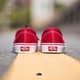 Vans aut đỏ cổ điển Authentic giúp đôi giày vải nam và giày nữ VN000EE3RED - Plimsolls giày the thao nữ Plimsolls