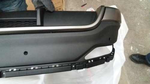 Южная Корея импортировала автомобили Новая Shengda Back Bummer Bumper Кожа вокруг новых продуктов новые продукты