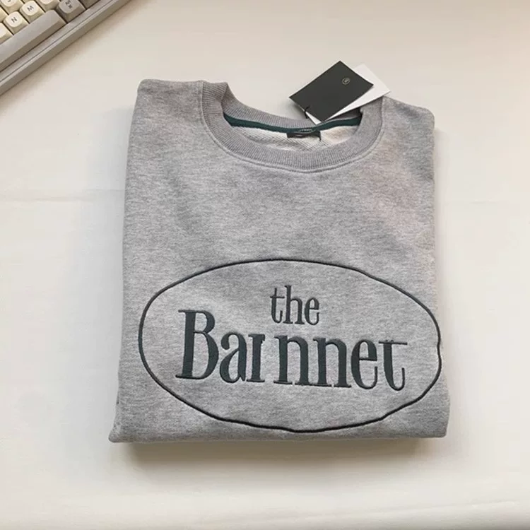 Спот корейская ниша Barnnet восемь молоко весна и осень буквы вышитые полностью хлопковая голова пары круглый вырез свитер женский